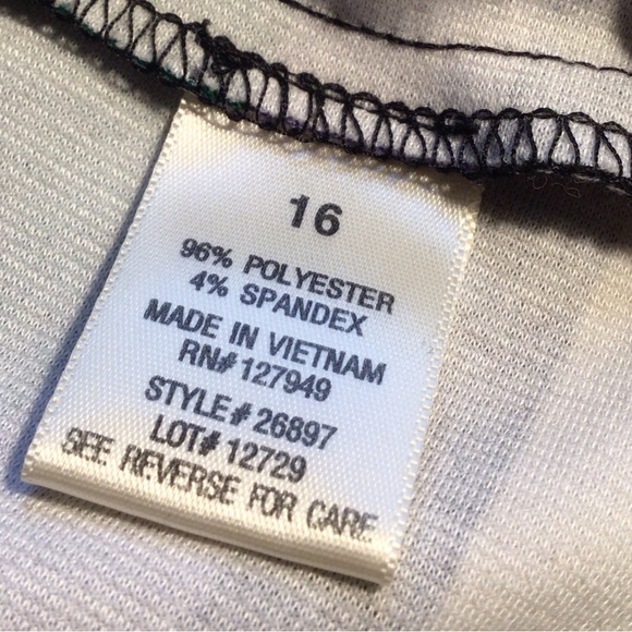 EMMA AND MICHELE STRIPE DRESS - Picture 11 of 11